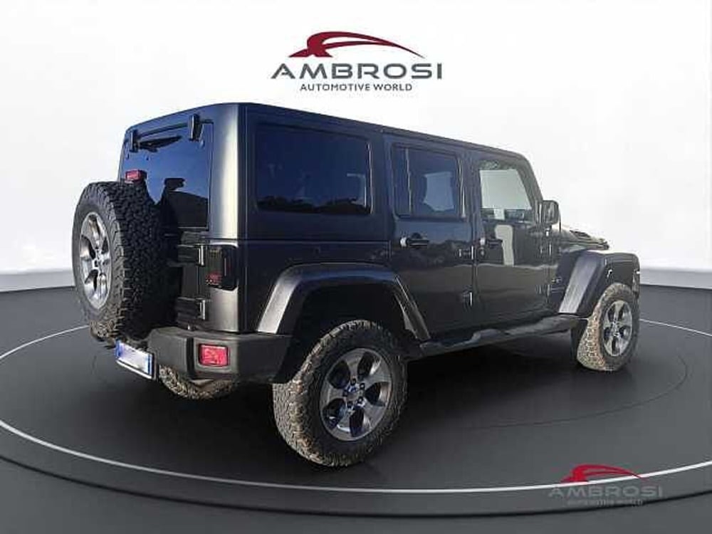 Jeep Wrangler Unlimited usata a Viterbo (3)