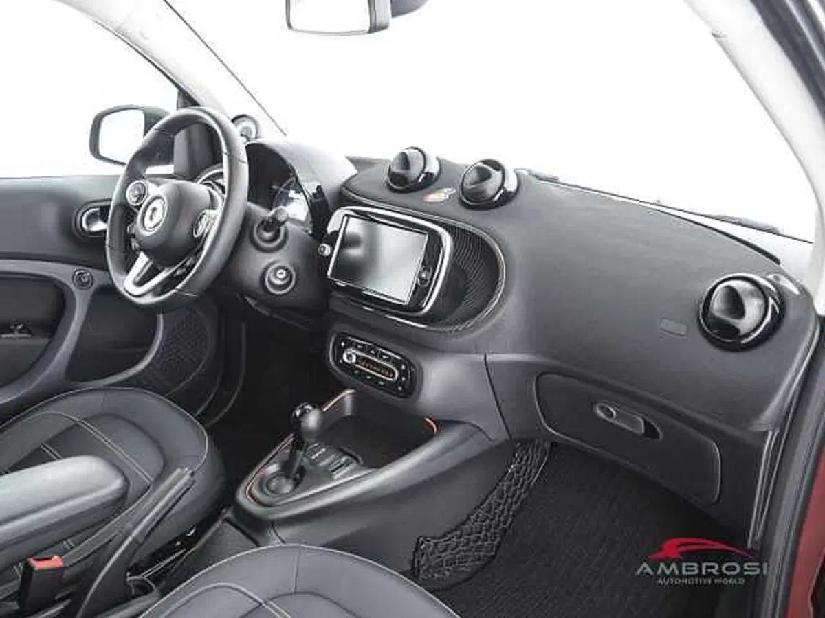 smart Fortwo usata a Viterbo (10)