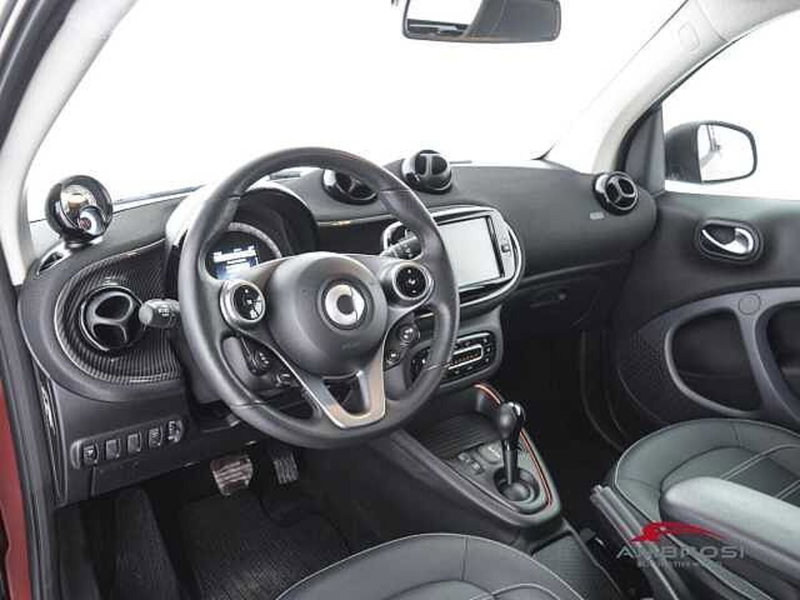smart Fortwo usata a Viterbo (8)