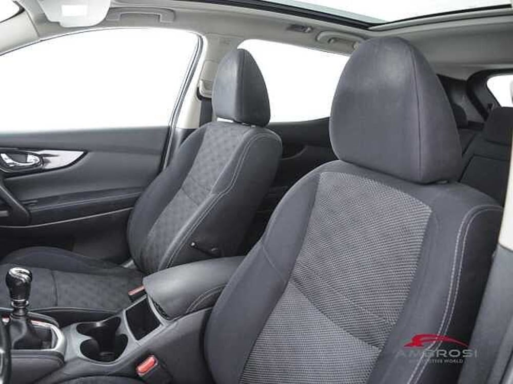 Nissan Qashqai usata a Viterbo (9)
