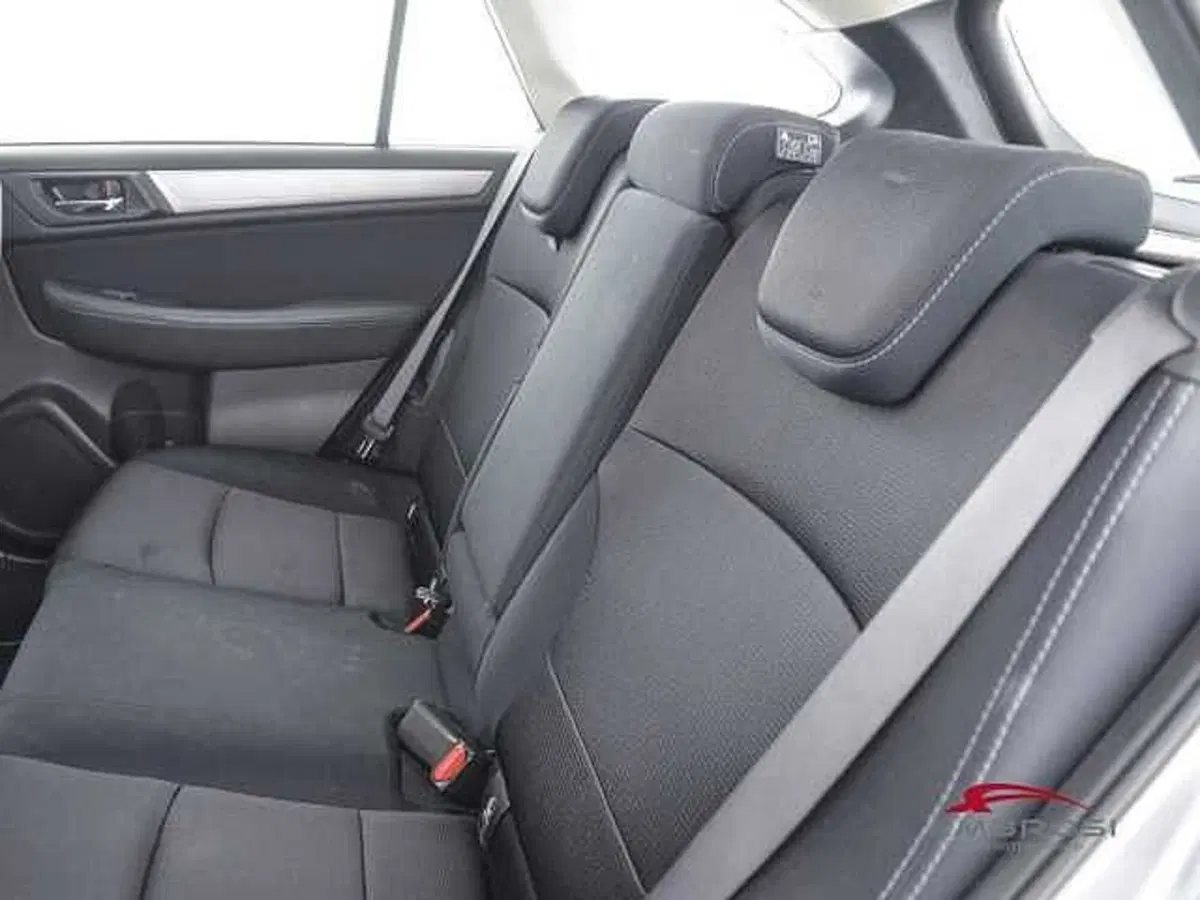 Subaru Outback usata a Viterbo (10)