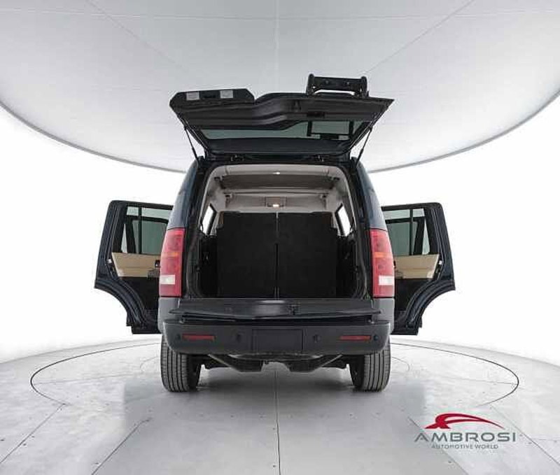 Land Rover Discovery usata a Viterbo (7)