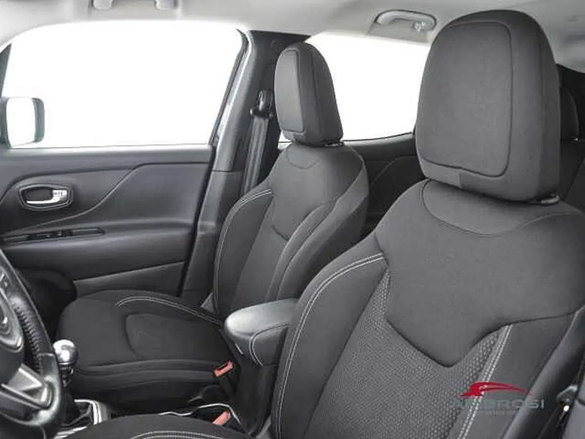 Jeep Renegade usata a Viterbo (9)