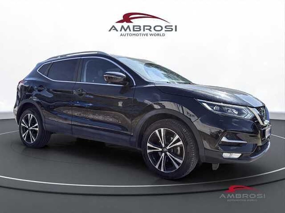 Nissan Qashqai usata a Viterbo (2)