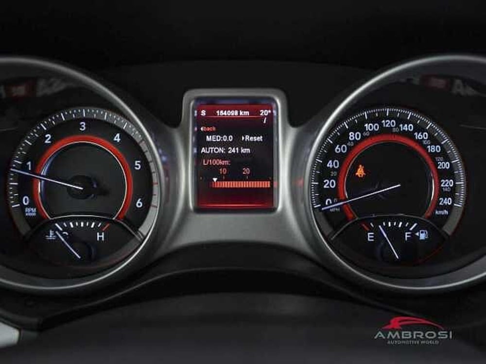 Fiat Freemont usata a Viterbo (15)