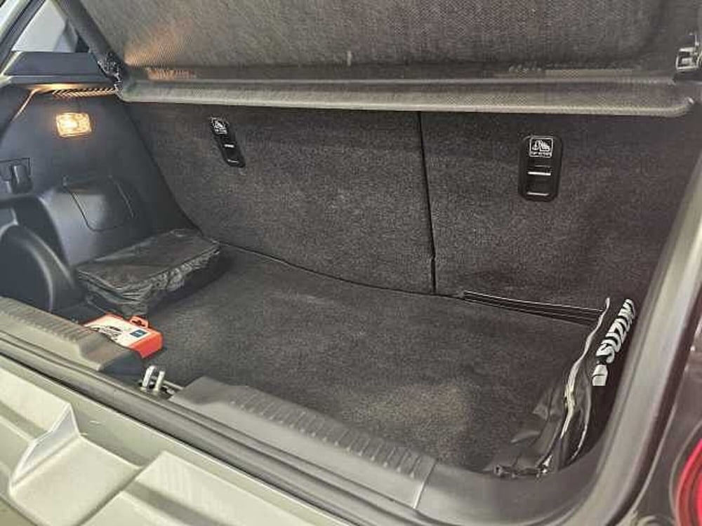 Suzuki Swift usata a Caserta (18)