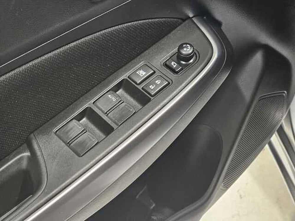 Suzuki Swift usata a Caserta (9)