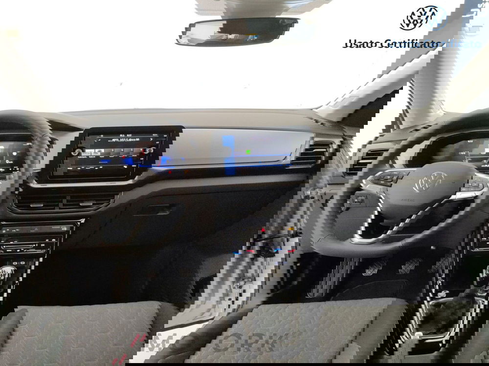 Volkswagen T-Cross nuova a Varese (15)