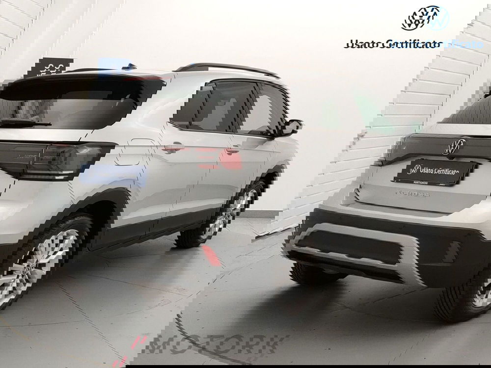 Volkswagen T-Cross nuova a Varese (8)