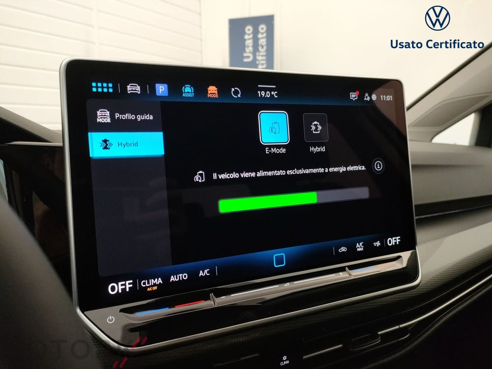 Volkswagen Golf nuova a Varese (18)