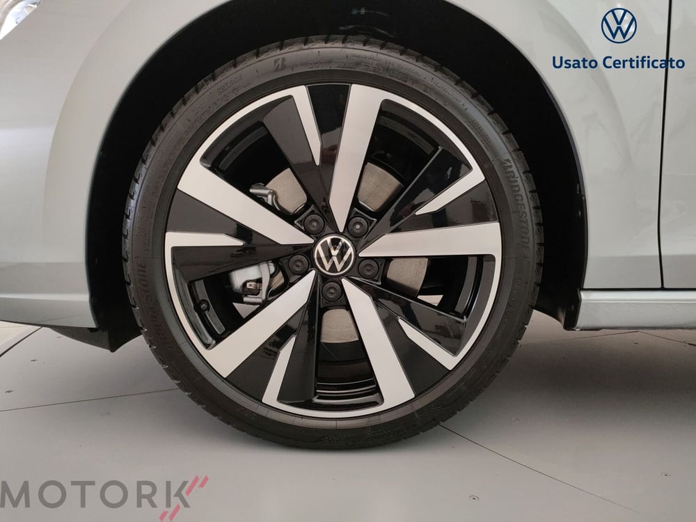 Volkswagen Golf nuova a Varese (6)
