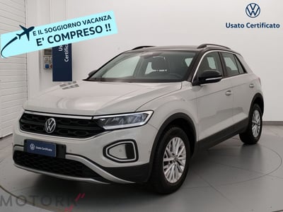 Volkswagen T-Roc 1.0 TSI Life del 2022 usata a Busto Arsizio