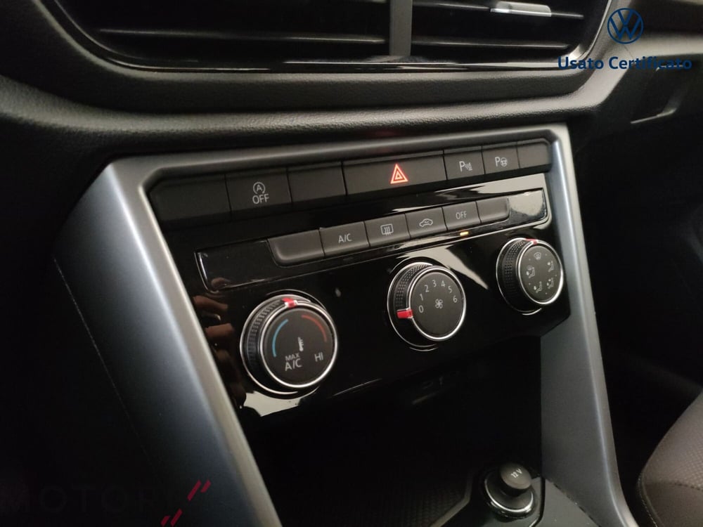 Volkswagen T-Roc usata a Varese (13)