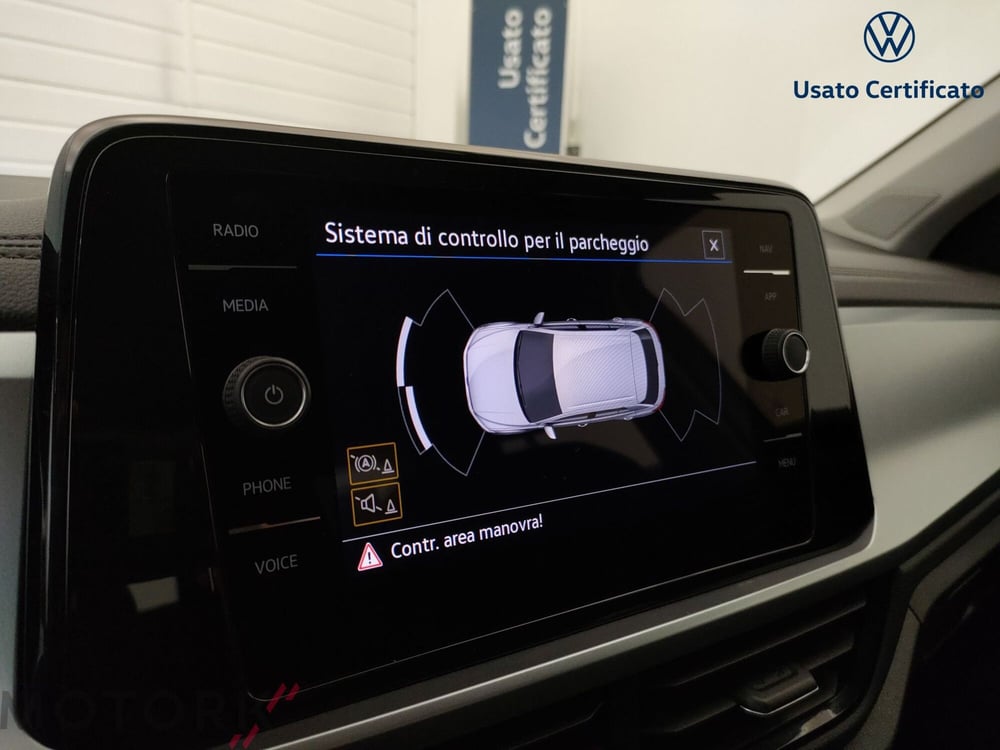 Volkswagen T-Roc usata a Varese (15)