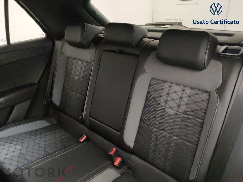 Volkswagen T-Roc usata a Varese (11)