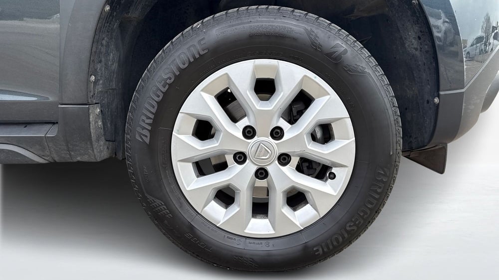 Dacia Duster usata a Padova (14)