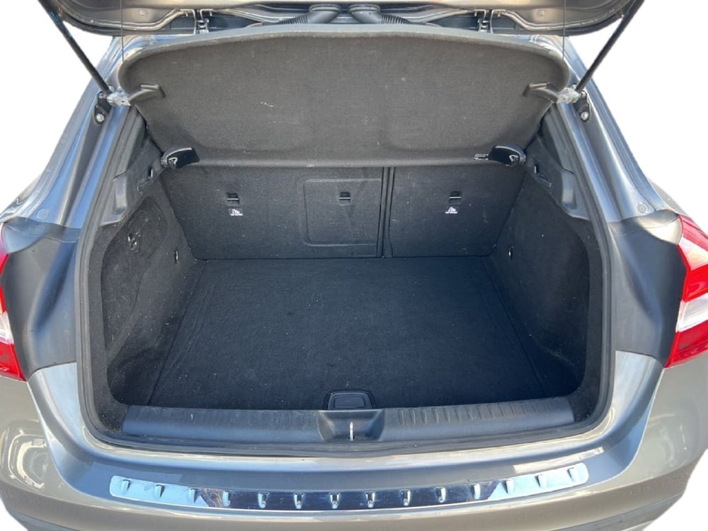 Mercedes-Benz GLA SUV usata a Siena (10)