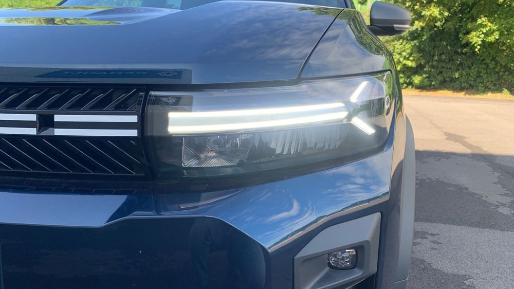 Dacia Bigster usata a Padova (5)