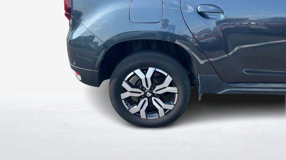Dacia Duster usata a Padova (17)