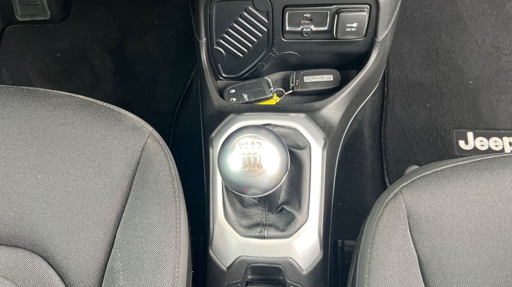 Jeep Renegade usata a Padova (11)
