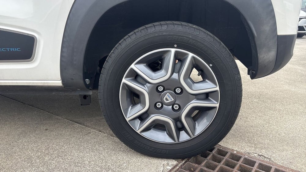 Dacia Spring usata a Padova (16)