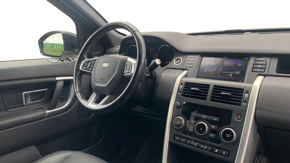 Land Rover Discovery Sport usata a Padova (8)