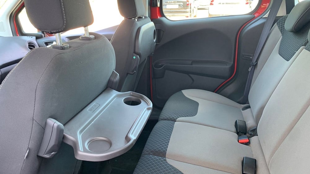 Ford Tourneo Courier usata a Padova (19)