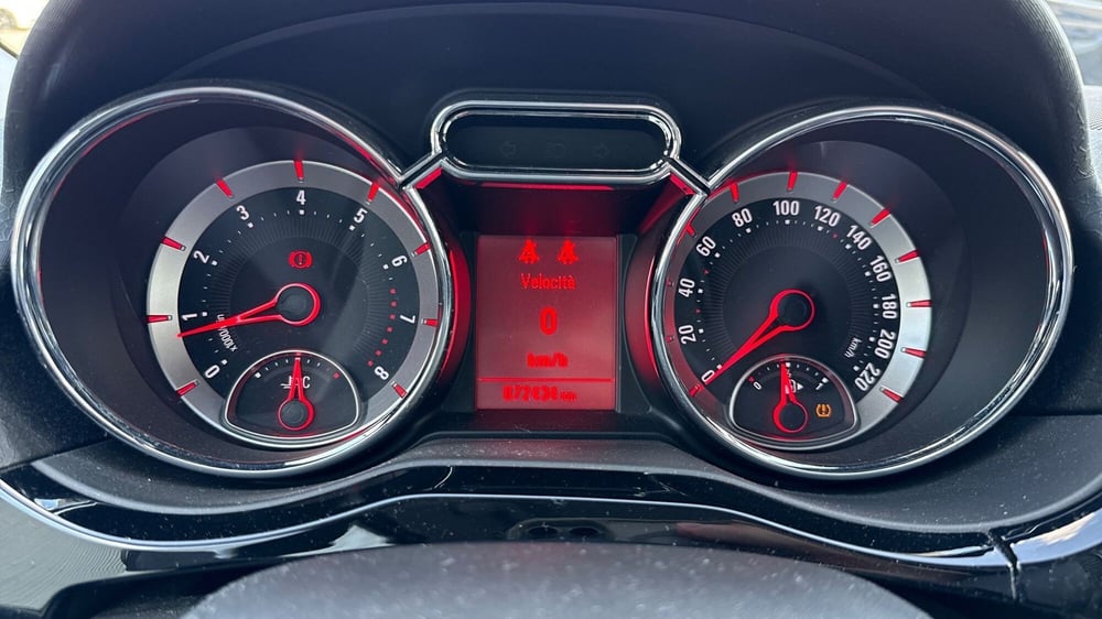 Opel Adam usata a Padova (15)