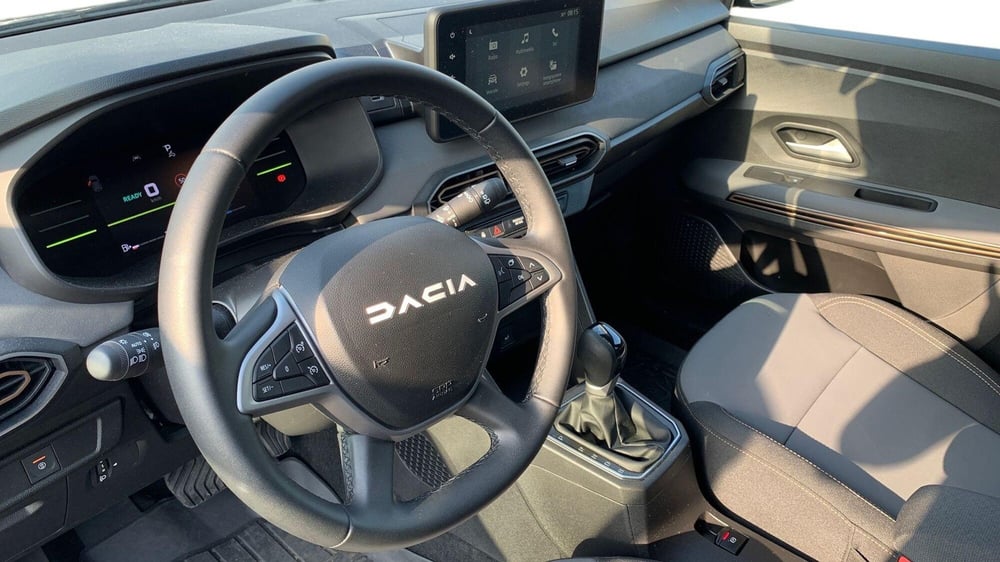 Dacia Jogger usata a Padova (8)