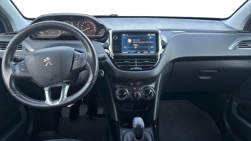 Peugeot 2008 usata a Padova (7)