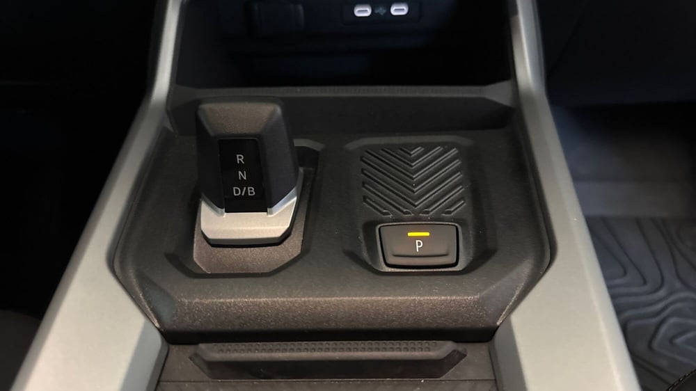 Dacia Bigster usata a Padova (19)