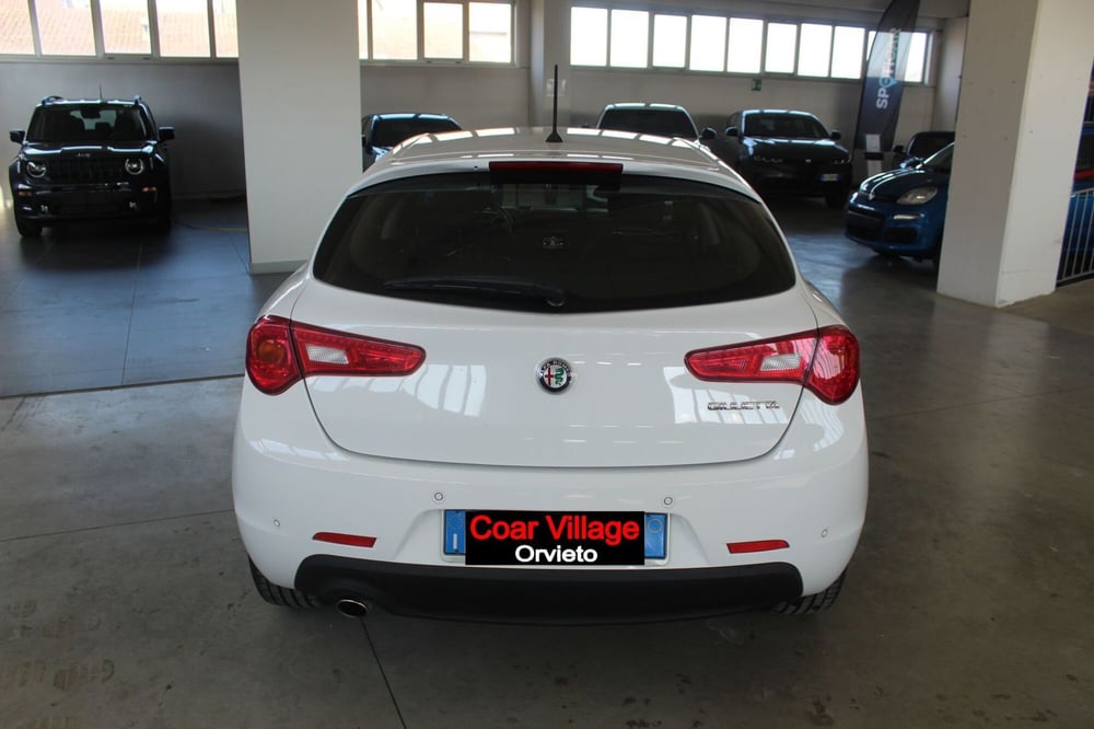 Alfa Romeo Giulietta usata a Terni (5)