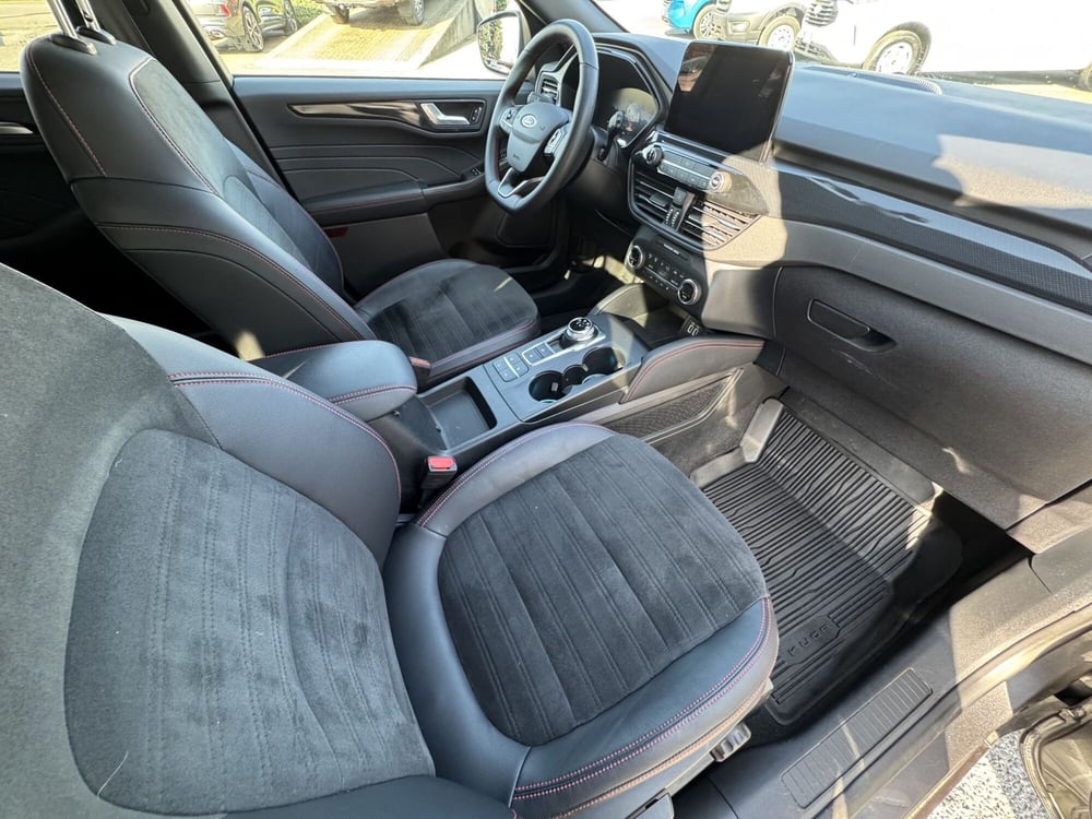 Ford Kuga usata a Torino (18)