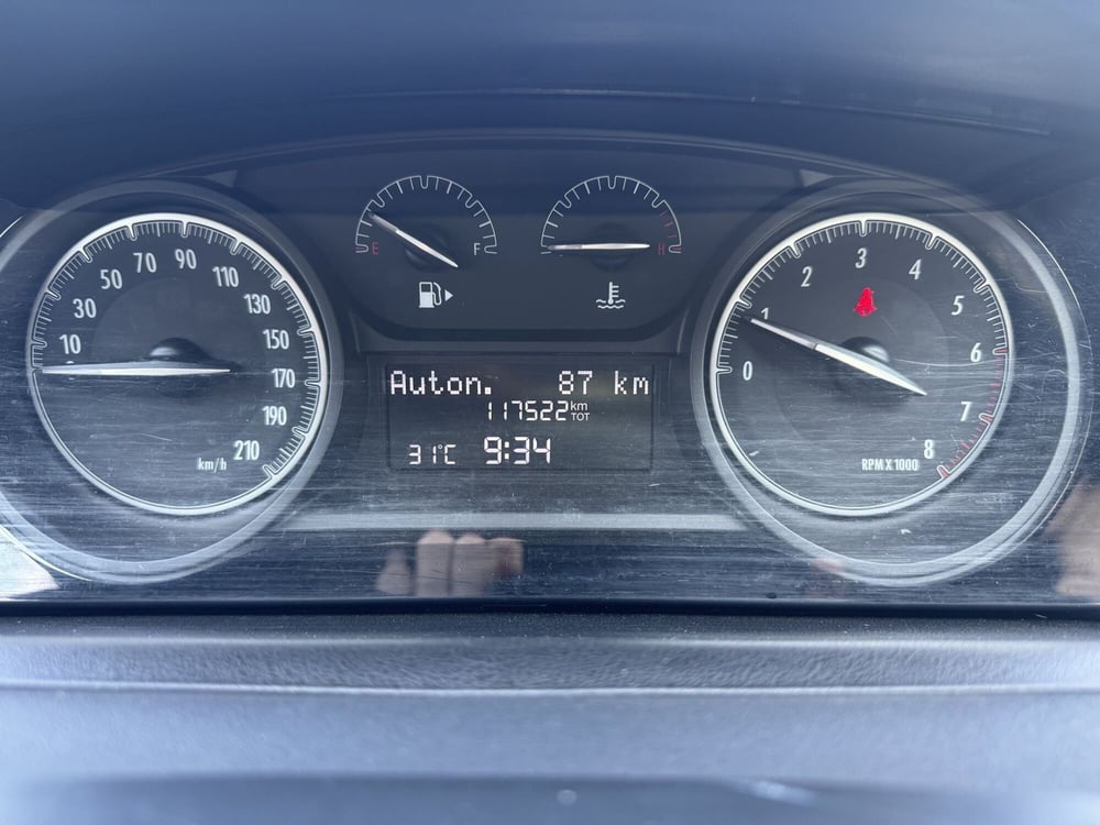 Lancia Ypsilon usata a Torino (14)