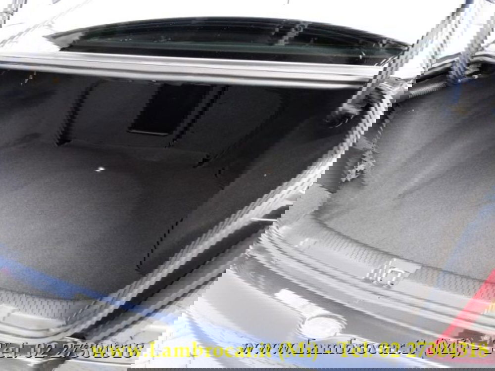 Opel Astra Coupé usata a Milano (14)