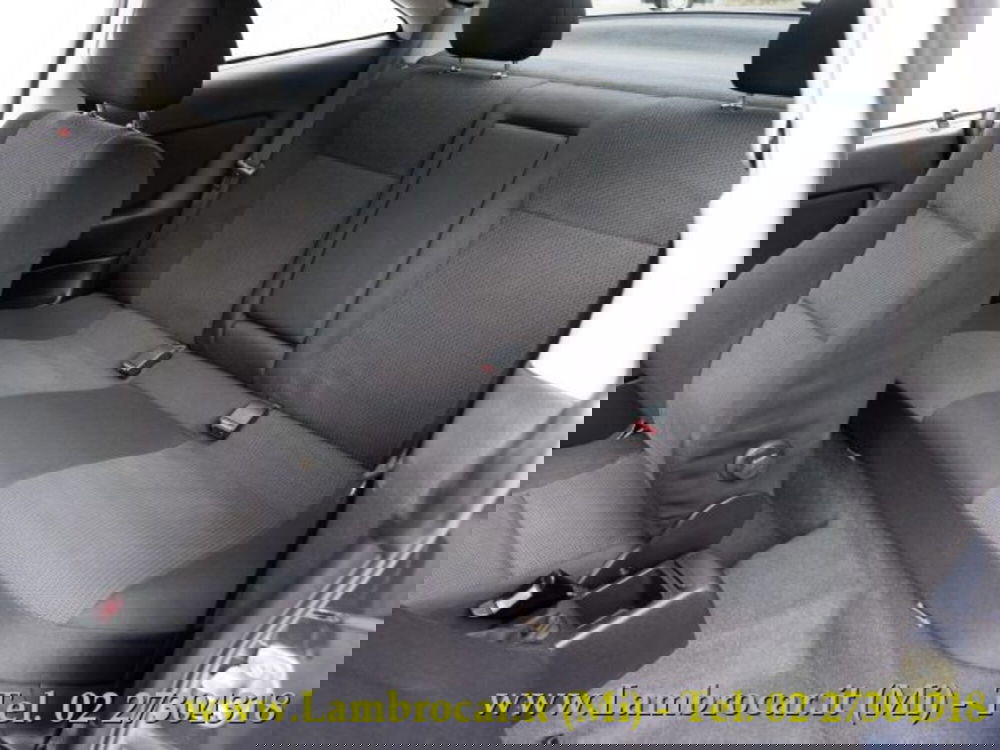 Opel Astra Coupé usata a Milano (5)