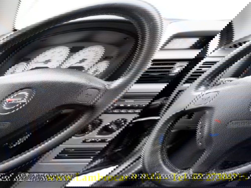 Opel Astra Coupé usata a Milano (8)