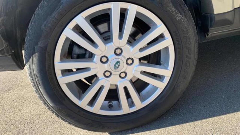 Land Rover Discovery usata a Lucca (8)