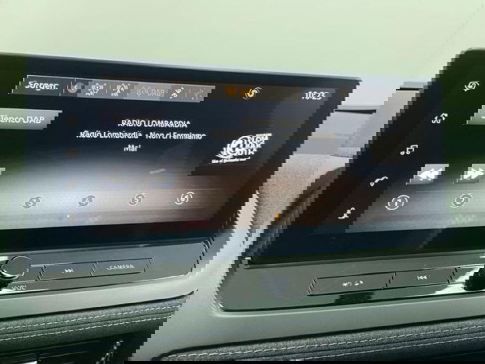 Nissan Qashqai nuova a Como (14)