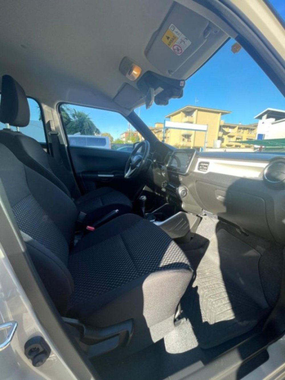 Suzuki Ignis usata a Novara (15)