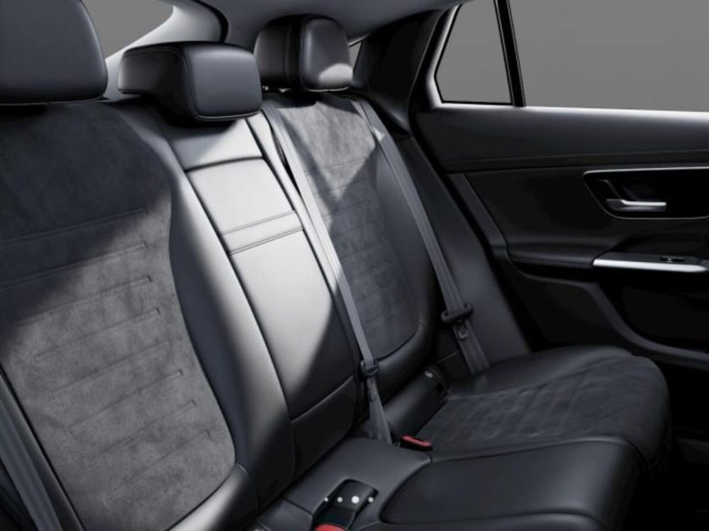 Mercedes-Benz GLC nuova a Verona (7)