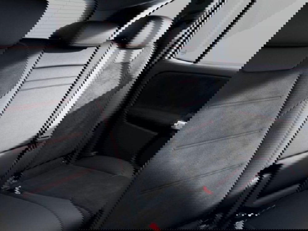 Mercedes-Benz GLB nuova a Verona (7)