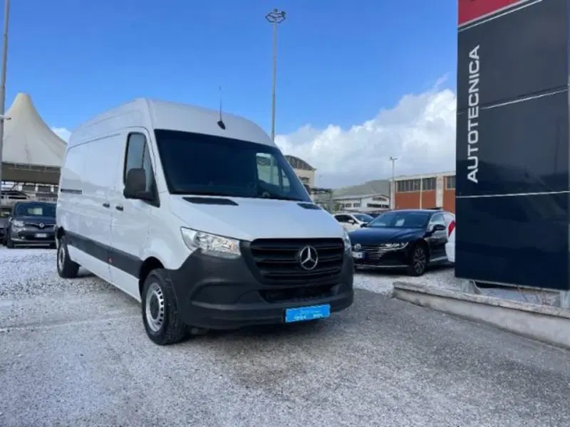 Mercedes-Benz Sprinter usata a Massa-Carrara