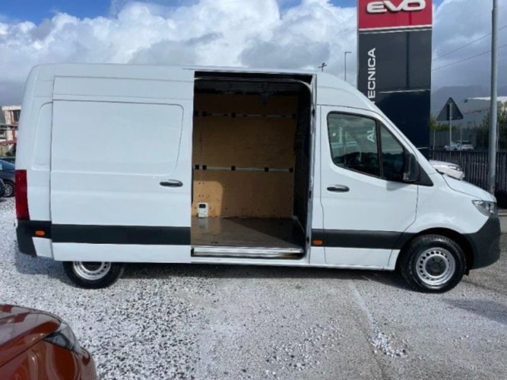 Mercedes-Benz Sprinter usata a Massa-Carrara (7)