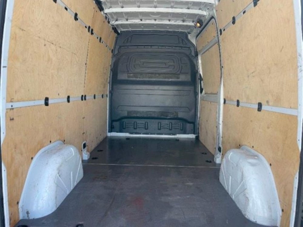 Mercedes-Benz Sprinter usata a Massa-Carrara (8)