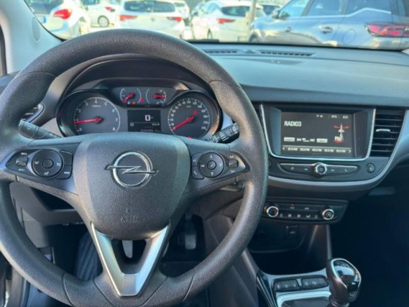 Opel Crossland X usata a Massa-Carrara (8)