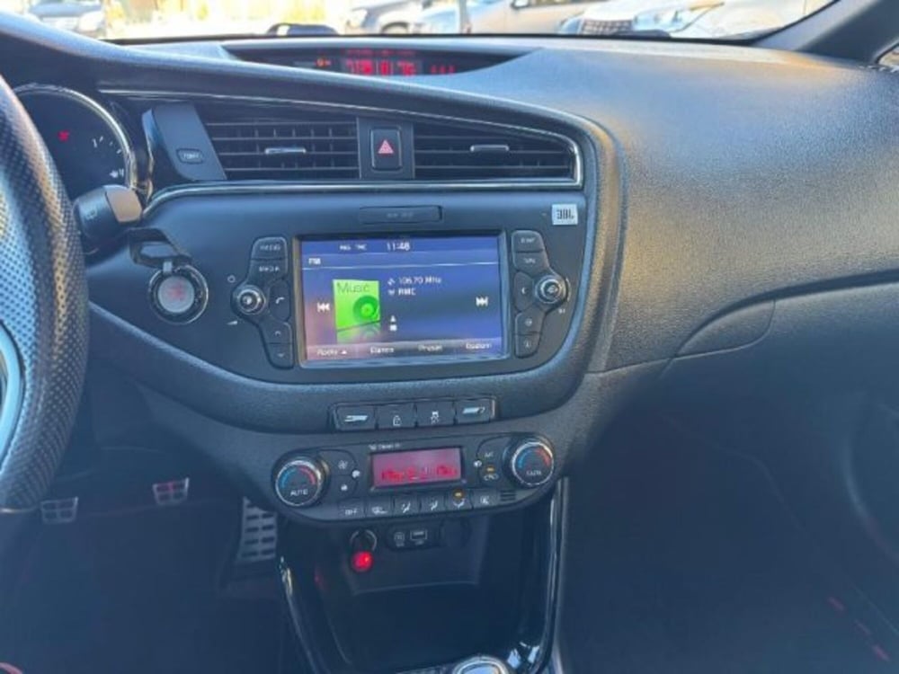 Kia cee'd usata a Massa-Carrara (10)