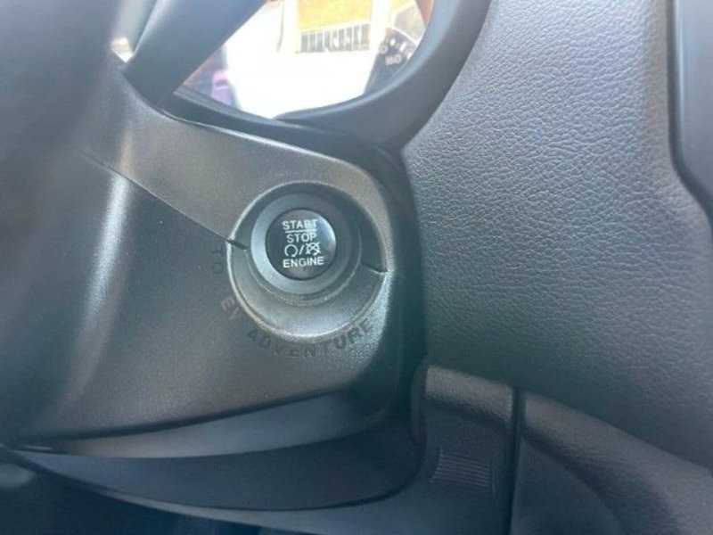 Jeep Renegade usata a Massa-Carrara (10)