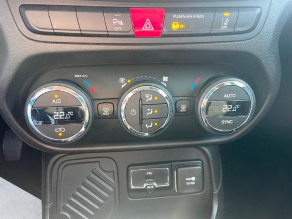 Jeep Renegade usata a Massa-Carrara (11)
