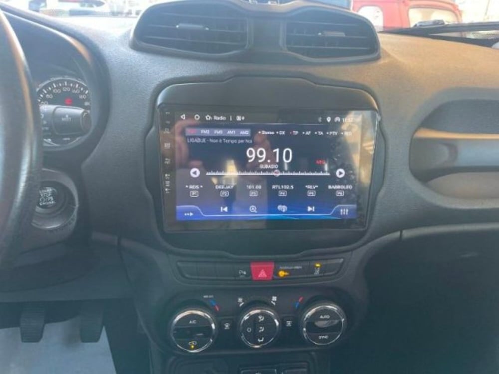 Jeep Renegade usata a Massa-Carrara (9)